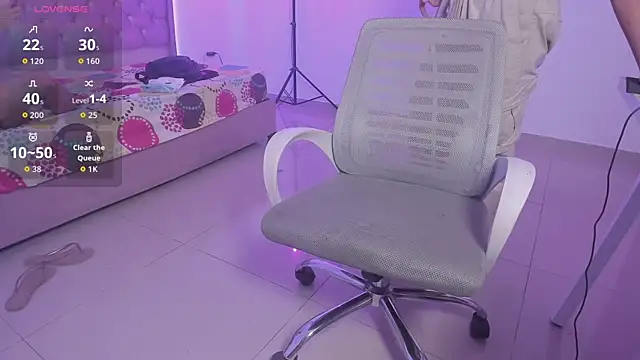 beiby glow online show from January 10, 1:06 pm