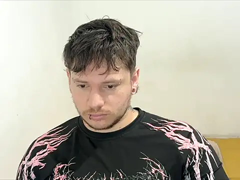 Skol 100802 online show from March 25, 5:12 pm