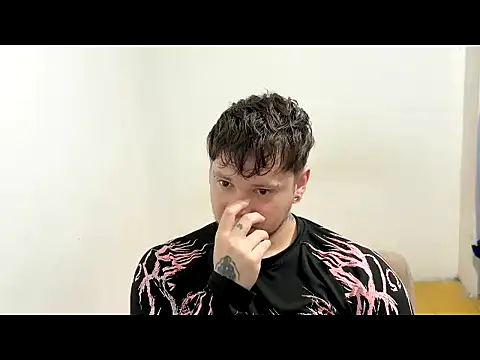 Skol 100802 online show from March 23, 2:50 pm