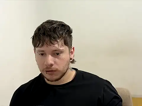 Skol 100802 online show from April 3, 4:02 pm