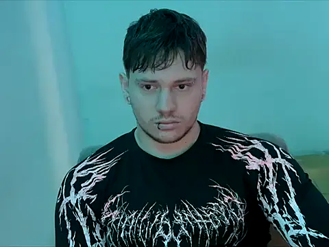 Skol 100802 online show from March 13, 3:28 pm