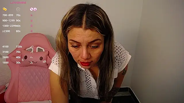 Isabella wish1 online show from November 10, 8:25 pm