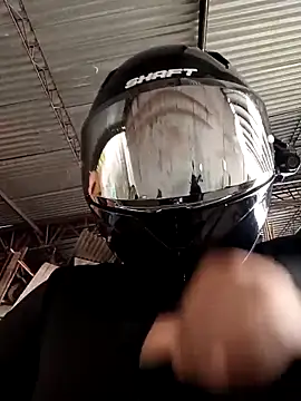 Snapshot of Scarlet_Aura chatting on November 19, 7:58 pm Scarlet Aura online show from November 19, 7:58 pm