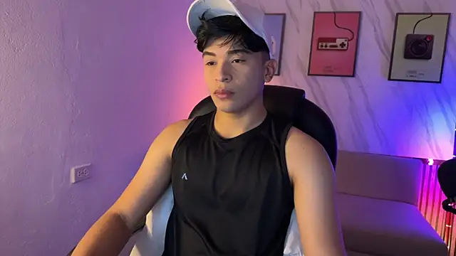 David Nova online show from December 21, 12:51 pm