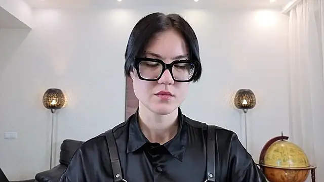 Marie Fitch online show from March 10, 12:14 am