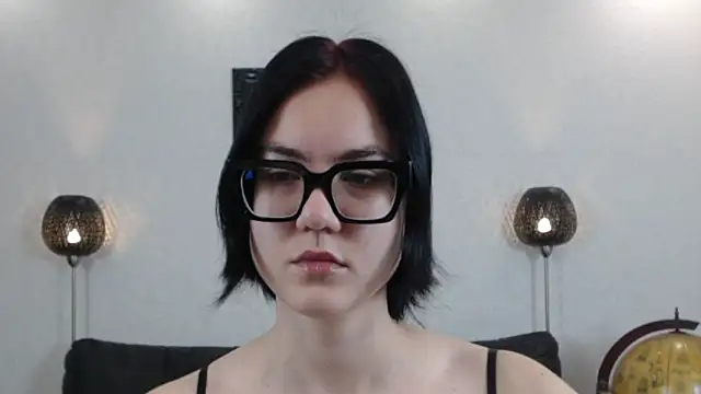 Marie Fitch online show from December 5, 12:54 am