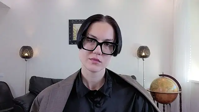 Marie Fitch online show from June 5, 3:22 am