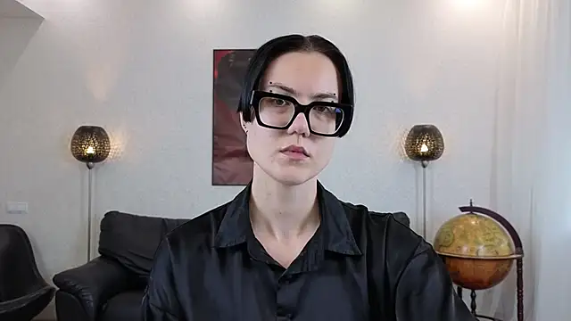 Marie Fitch online show from May 22, 3:37 am