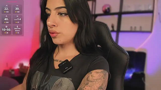 miiaa stone online show from April 2, 1:40 pm