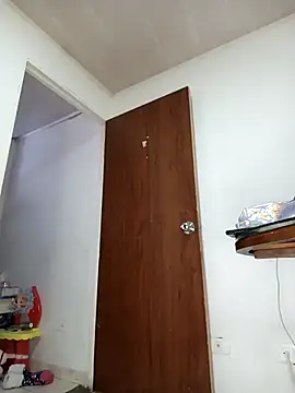 Snapshot of Lucy_colee chatting on October 22, 2:05 pm Lucy colee online show from October 22, 2:05 pm