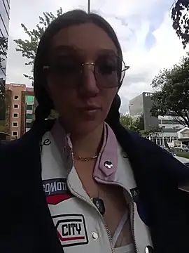 Snapshot of Lucy_colee chatting on February 17, 10:29 pm Lucy colee online show from February 17, 10:29 pm