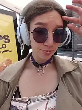 Lucy colee online show from March 21, 1:59 pm