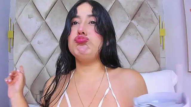 GabyParker  online show from May 14, 12:24 pm