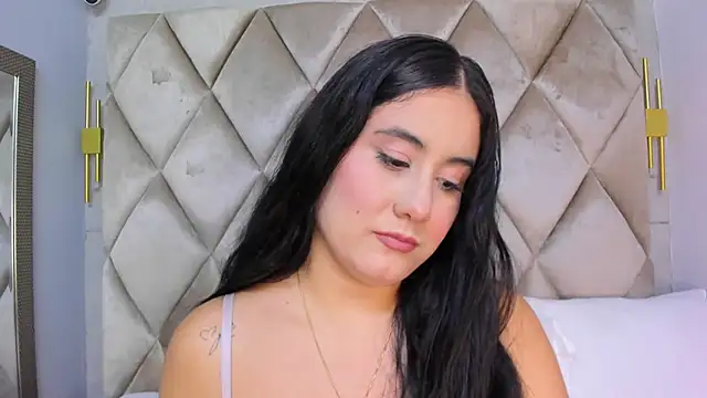 Snapshot of GabyParker_ chatting on June 9, 12:28 pm GabyParker online show from June 9, 12:28 pm