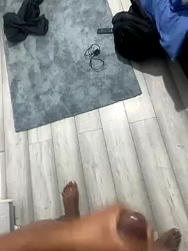 j ratid online show from November 14, 11:52 pm