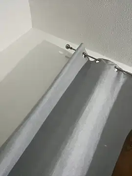 j ratid online show from November 6, 9:30 pm