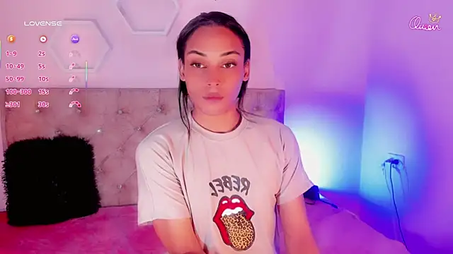 babysomeer online show from December 22, 8:31 pm