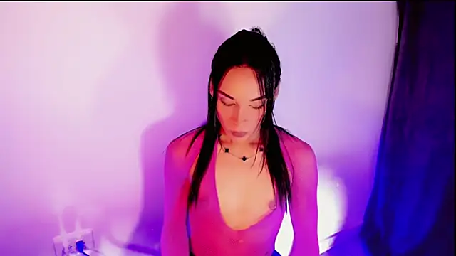 Snapshot of babysomeer chatting on November 29, 5:18 am babysomeer online show from November 29, 5:18 am