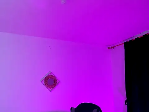 Snapshot of sofia__666 chatting on October 20, 7:36 pm sofia 666 online show from October 20, 7:36 pm