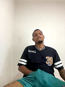 Snapshot of drako_monster chatting on November 28, 5:57 pm drako monster online show from November 28, 5:57 pm