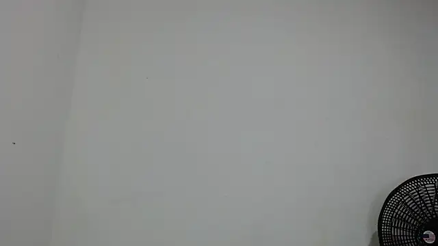 Snapshot of drako_monster chatting on May 14, 11:35 pm drako monster online show from May 14, 11:35 pm