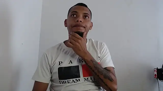 Snapshot of drako_monster chatting on May 25, 4:28 pm drako monster online show from May 25, 4:28 pm