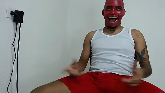 Snapshot of drako_monster chatting on November 1, 5:25 am drako monster online show from November 1, 5:25 am