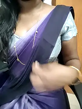 Tamilmallu-duskygirl03 online show from April 8, 5:20 am