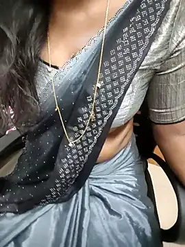 Tamilmallu-duskygirl03 online show from June 26, 7:25 am