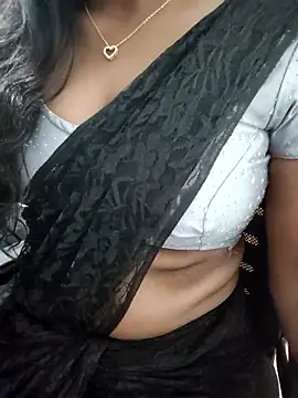 Tamilmallu-duskygirl03 online show from March 15, 4:47 pm