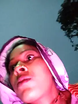 Snapshot of Co_punam chatting on November 19, 12:43 am Co punam online show from November 19, 12:43 am