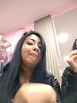 Victoria Jonhss online show from October 27, 11:27 pm