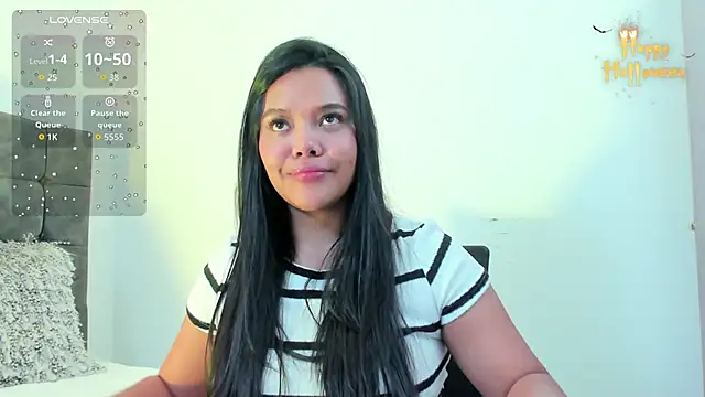 Snapshot of miss_aitana_ chatting on October 16, 11:18 am miss aitana online show from October 16, 11:18 am