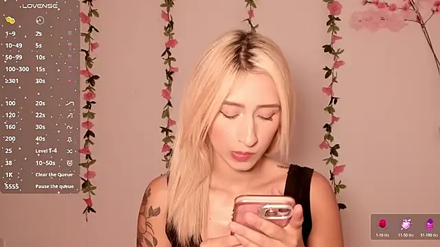 Ashleyroys 111 online show from February 24, 9:15 pm