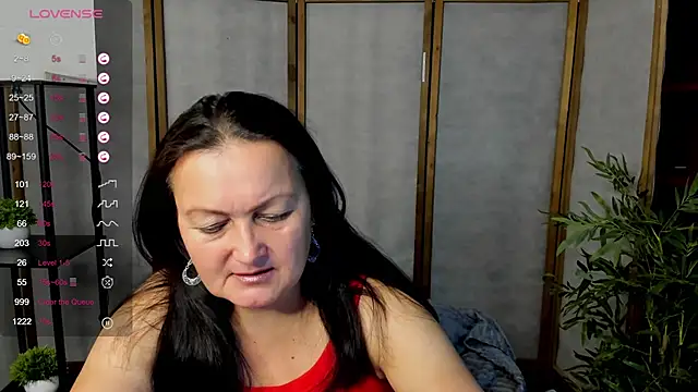 Snapshot of hottyannaa chatting on October 22, 2:22 am hottyannaa online show from October 22, 2:22 am