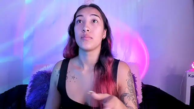 HeidyRousse online show from May 28, 1:17 pm