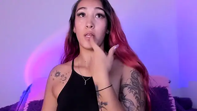 HeidyRousse online show from February 18, 11:01 pm