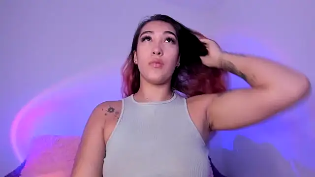 HeidyRousse online show from February 21, 7:27 pm