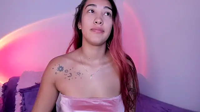 HeidyRousse online show from March 13, 11:48 am