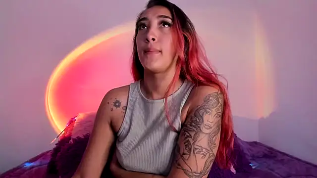 HeidyRousse online show from February 13, 11:21 am