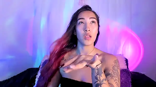 HeidyRousse online show from June 3, 12:55 am