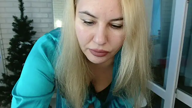 Passion-Blondy online show from December 18, 1:59 pm