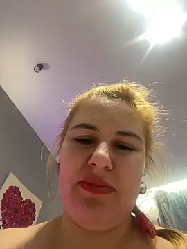 Snapshot of Passion-Blondy chatting on March 20, 9:46 pm Passion-Blondy online show from March 20, 9:46 pm