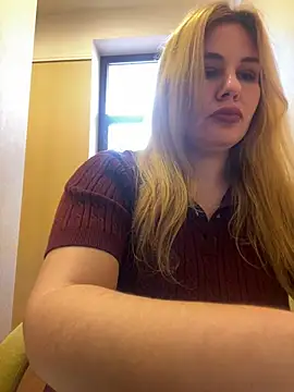 Passion-Blondy online show from April 3, 9:38 am