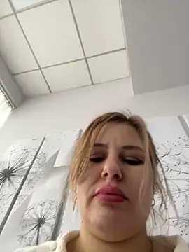 Passion-Blondy online show from February 13, 1:00 pm