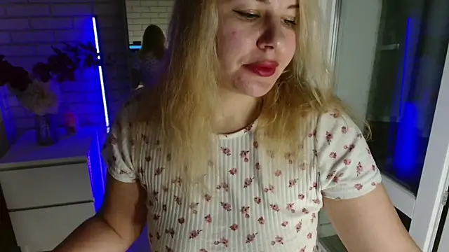 Passion-Blondy online show from November 12, 10:46 pm