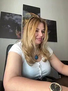 Passion-Blondy online show from June 17, 9:52 am