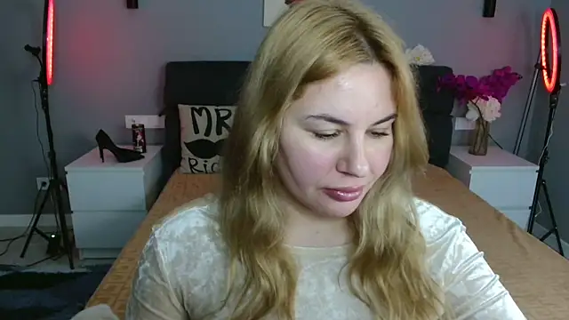 Passion-Blondy online show from March 23, 7:36 pm