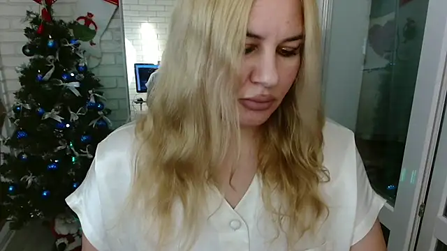 Passion-Blondy online show from December 20, 9:28 pm