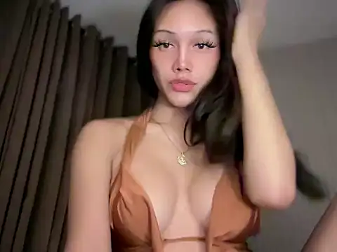 CallMeLerren online show from June 6, 9:20 pm